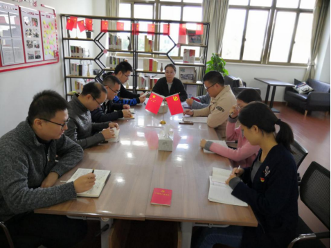 匯聚“三原色”  綻放黨建絢麗之光